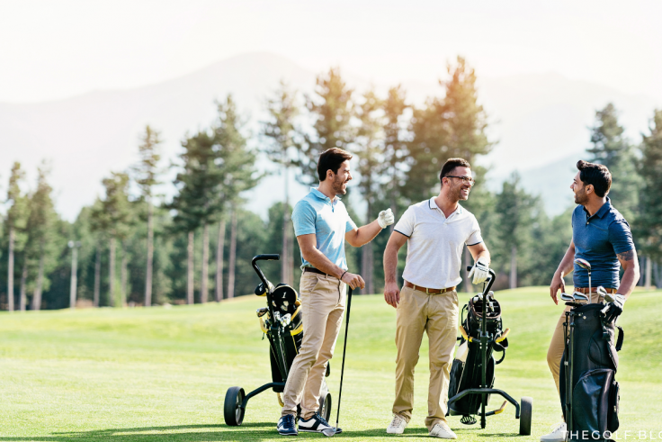 Quanto tempo dura uma partida de golfe?